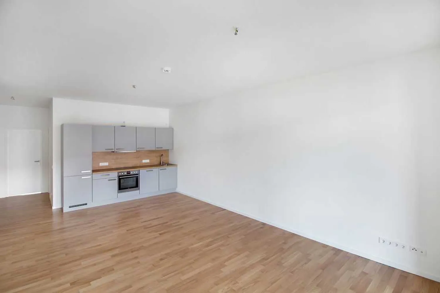 2 Zimmer Wohnung mit 63 m² in Berlin – Bild 2