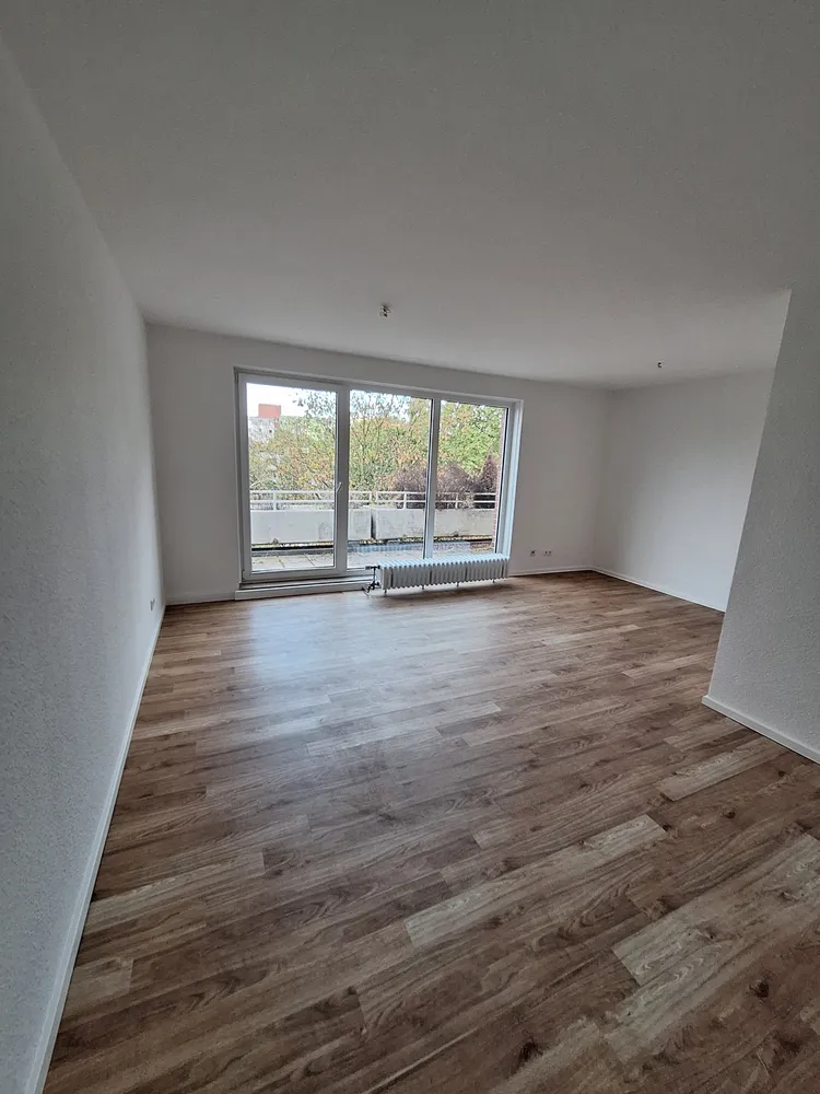 4 room apartment with 94 m² in Düsseldorf – Photo 1