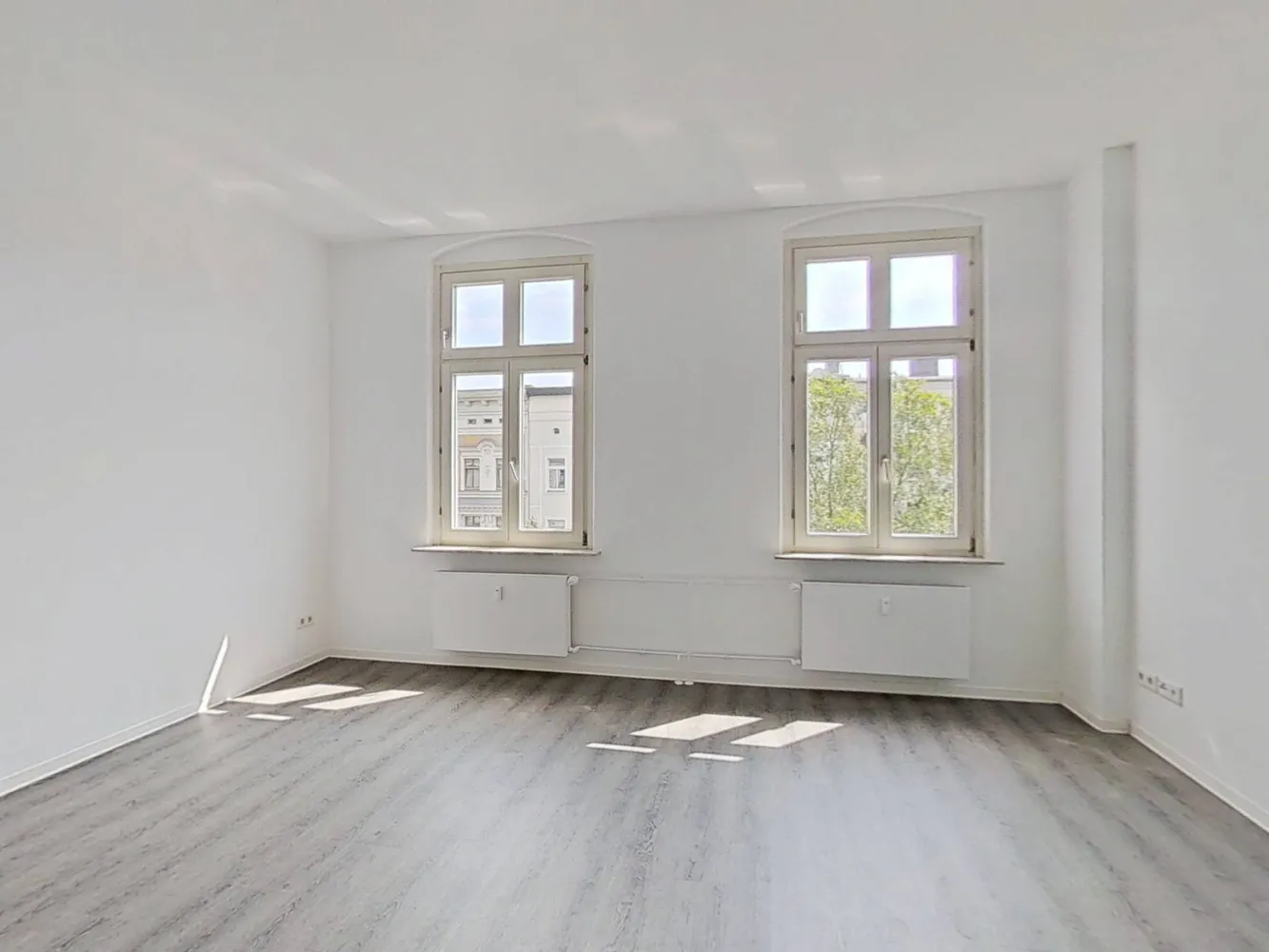 4 room apartment with 115 m² in Magdeburg – Photo 1