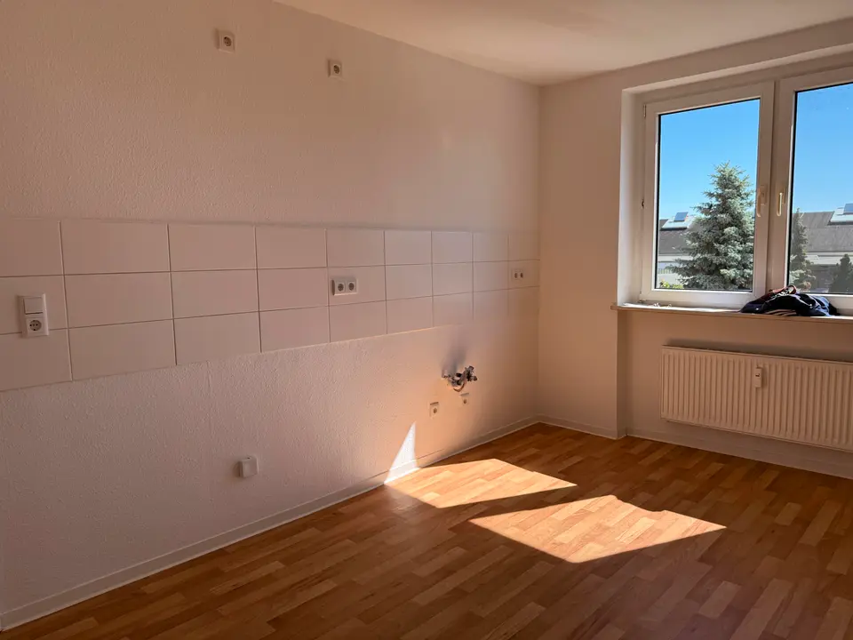 3 Zimmer Wohnung mit 71 m² in Halle (Saale) – Bild 2