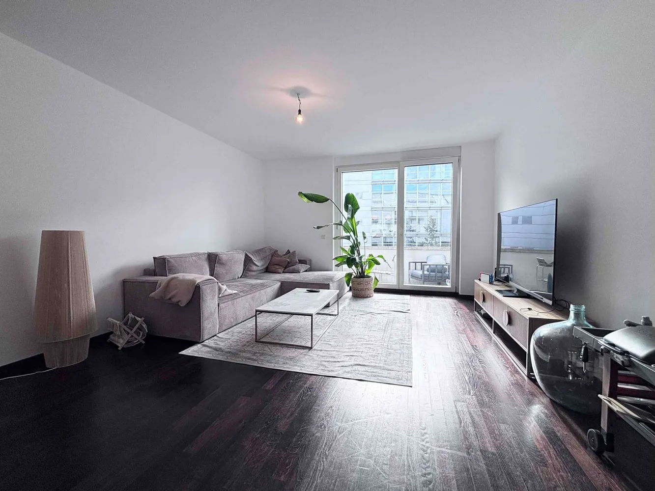 2 room apartment with 73 m² in Munich – Photo 6