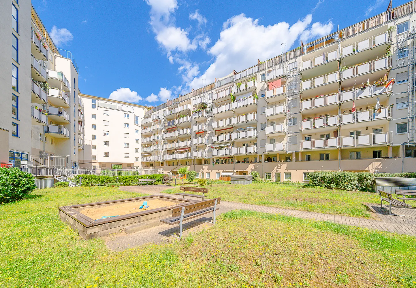 1 Zimmer Wohnung mit 33 m² in Dresden – Bild 2