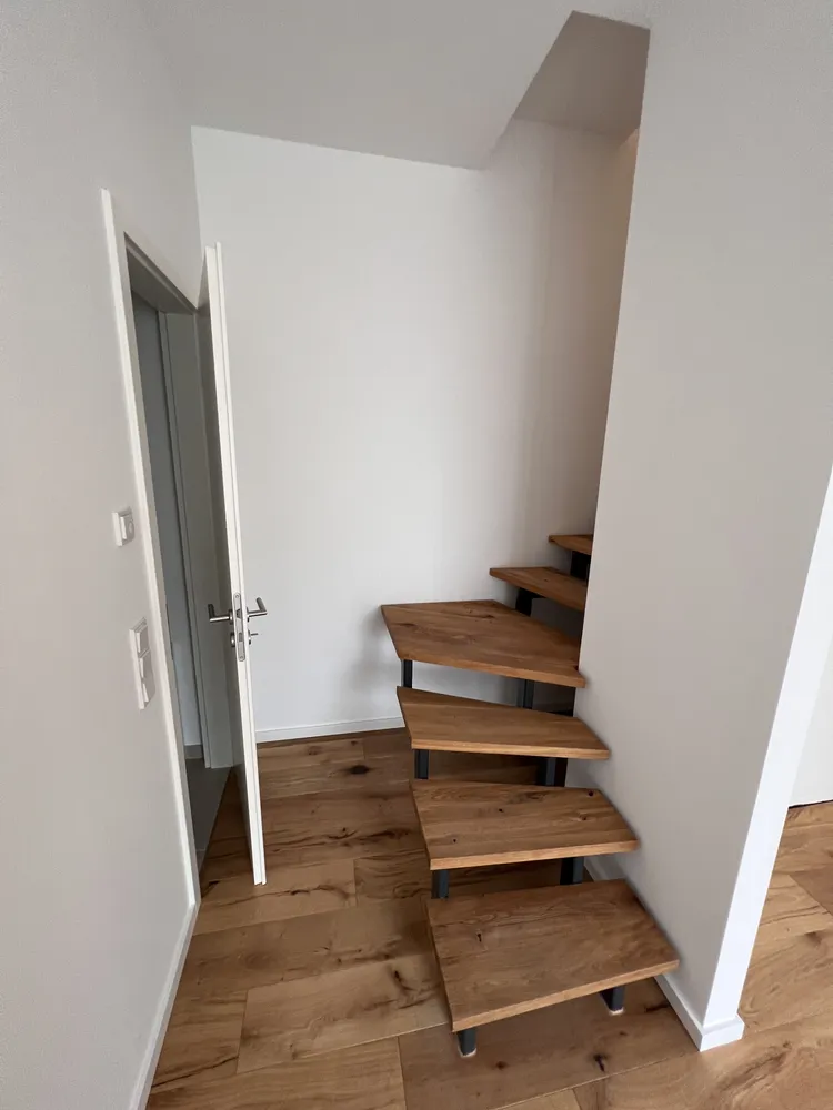 4 Zimmer Wohnung mit 100 m² in Frankfurt am Main – Bild 6