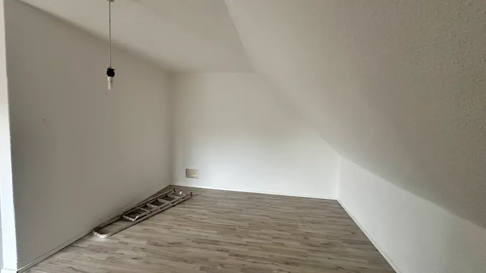 4 Zimmer Haus mit 80 m² in Freiberg – Bild 2