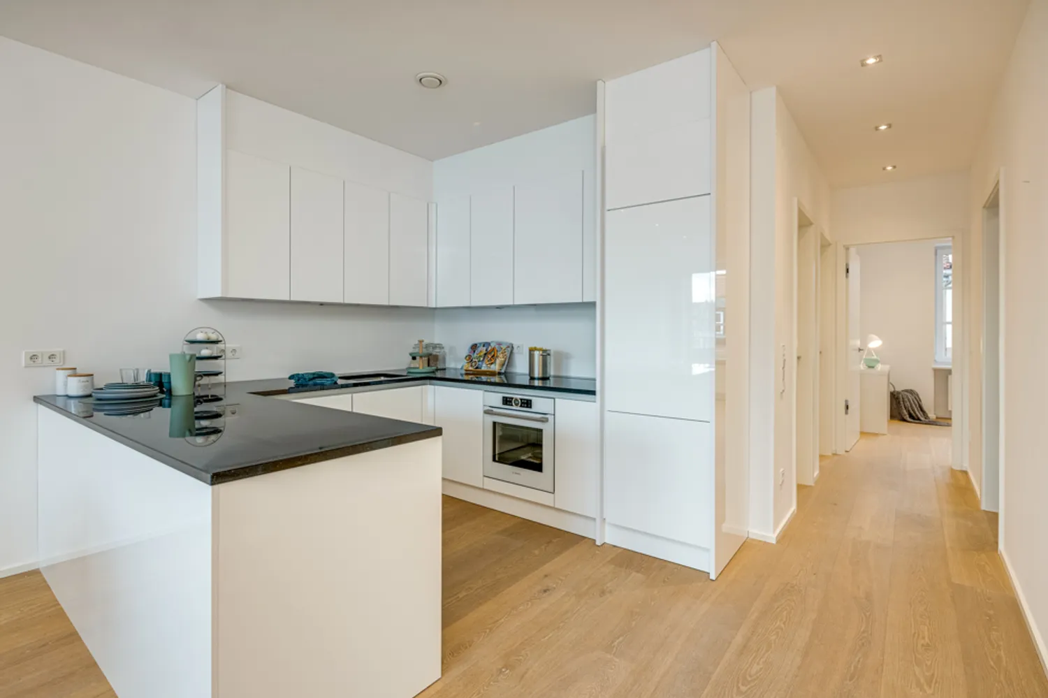 3 Zimmer Wohnung mit 82 m² in München – Bild 2