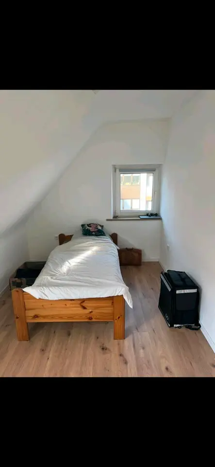 WG-Zimmer mit 11 m² in Nürnberg – Bild 2