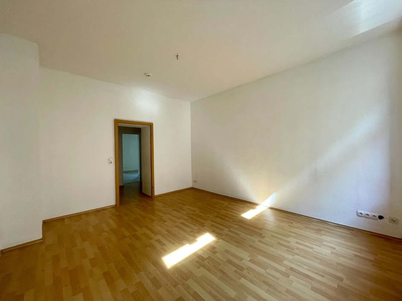 3 Zimmer Wohnung mit 73 m² in Halle (Saale) – Bild 5