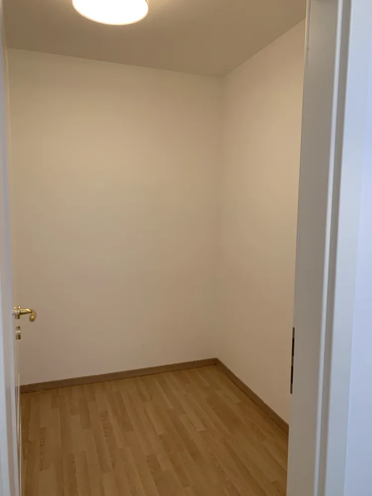 2 Zimmer Wohnung mit 82 m² in München – Bild 11