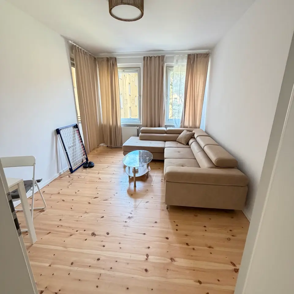 2 Zimmer Wohnung mit 70 m² in Berlin – Bild 6