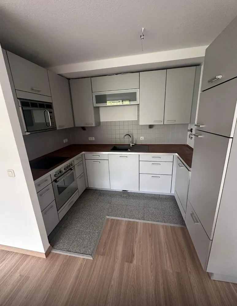 2 Zimmer Wohnung mit 54 m² in Düsseldorf – Bild 2