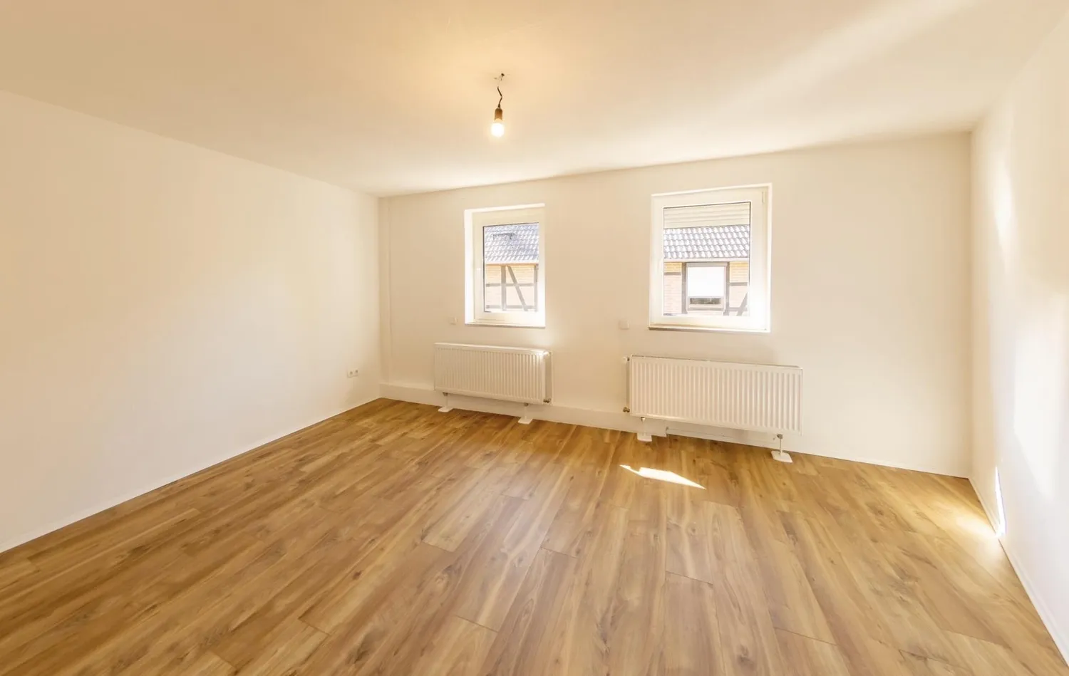 4 Zimmer Wohnung mit 100 m² in Braunschweig – Bild 2