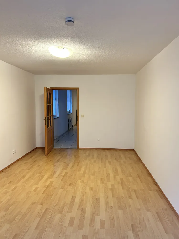 2 Zimmer Wohnung mit 70 m² in München – Bild 2