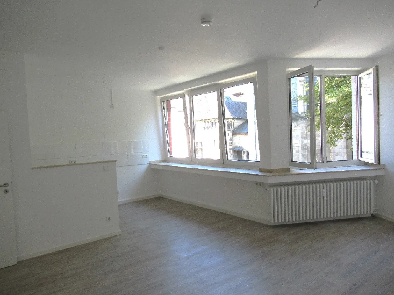 2 Zimmer Wohnung mit 71 m² in Düsseldorf – Bild 3