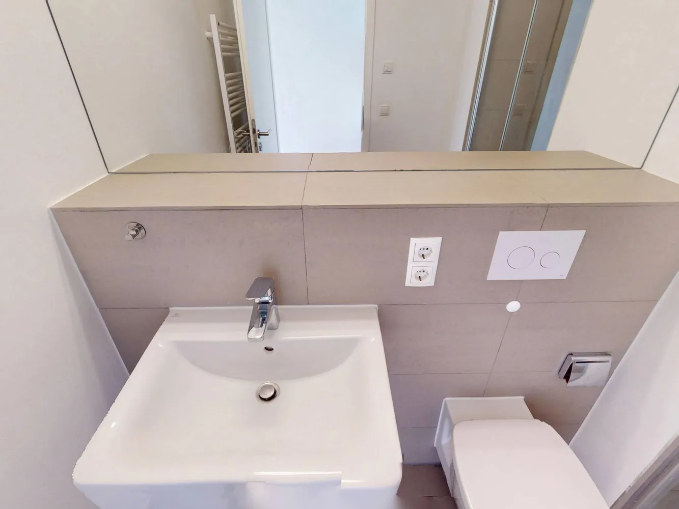 5 room apartment with 112 m² in Berlin – Photo 6