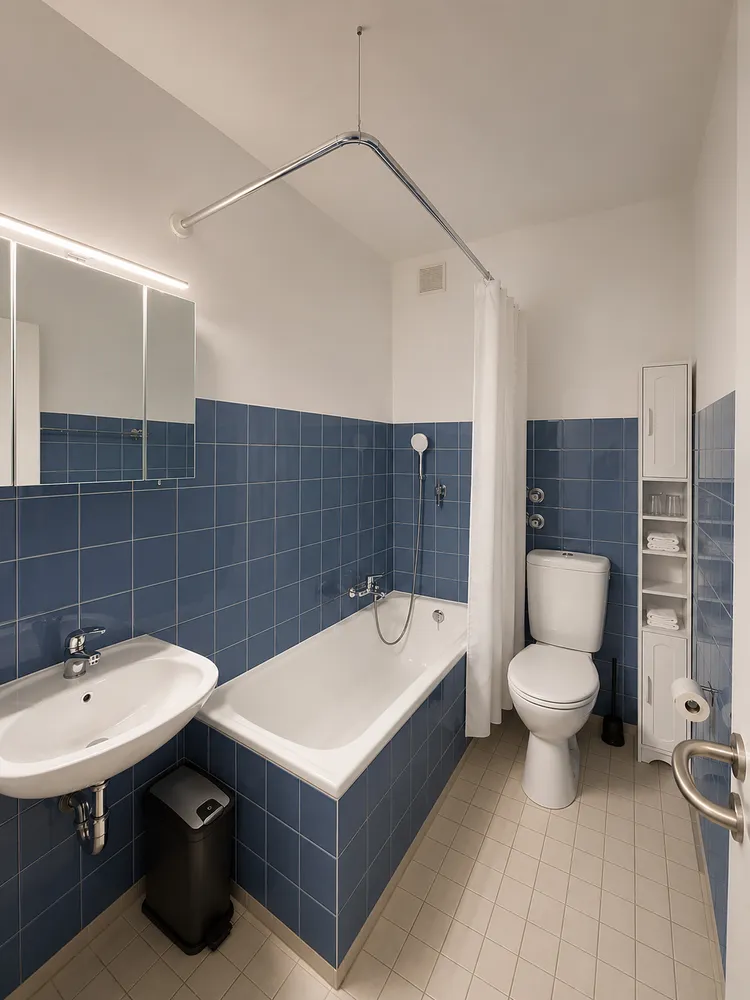 1 room apartment with 30 m² in Augsburg – Photo 12
