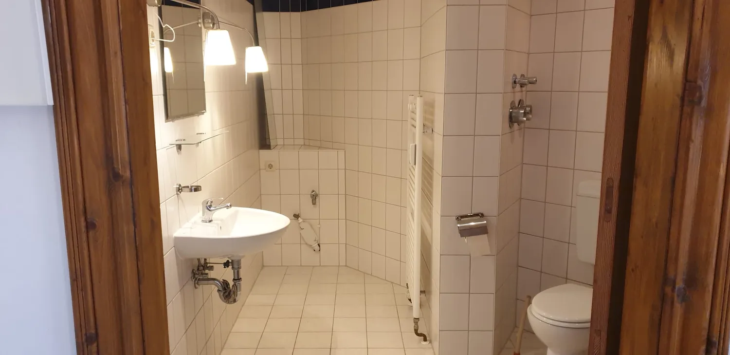 1 room apartment with 50 m² in Berlin – Photo 8