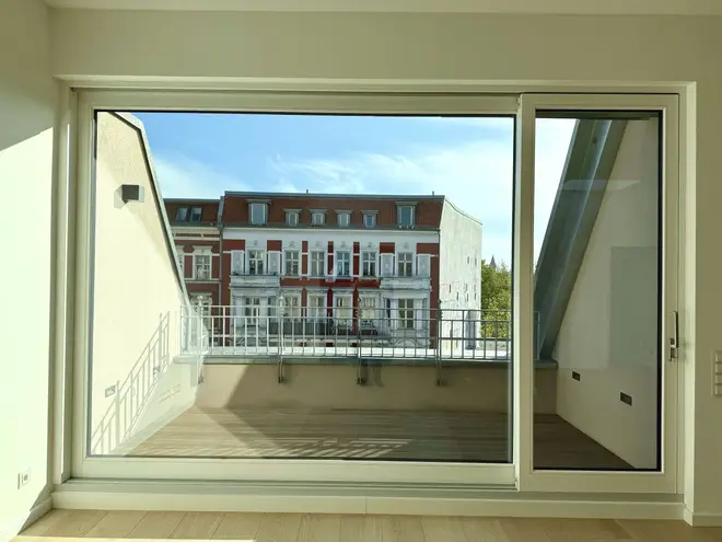 4 Zimmer Wohnung mit 131 m² in Berlin – Bild 3