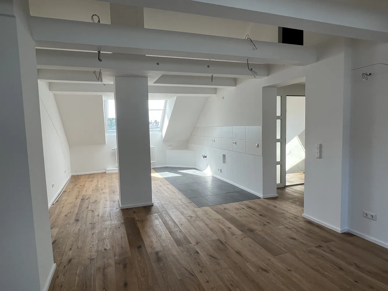 3 Zimmer Wohnung mit 76 m² in Karlsruhe – Bild 1