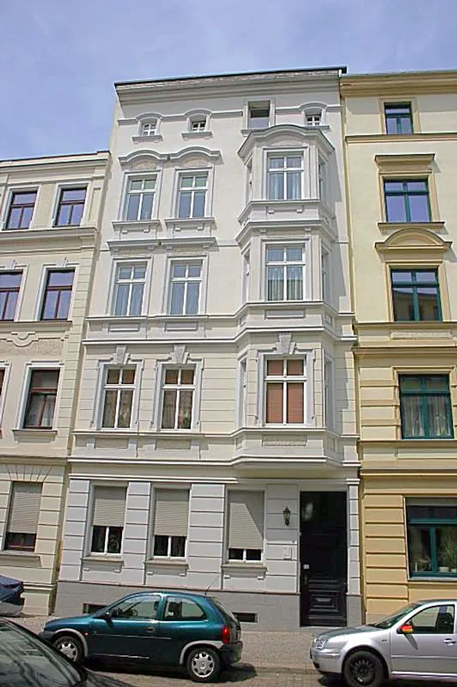 3 Zimmer Wohnung mit 82 m² in Magdeburg – Bild 2
