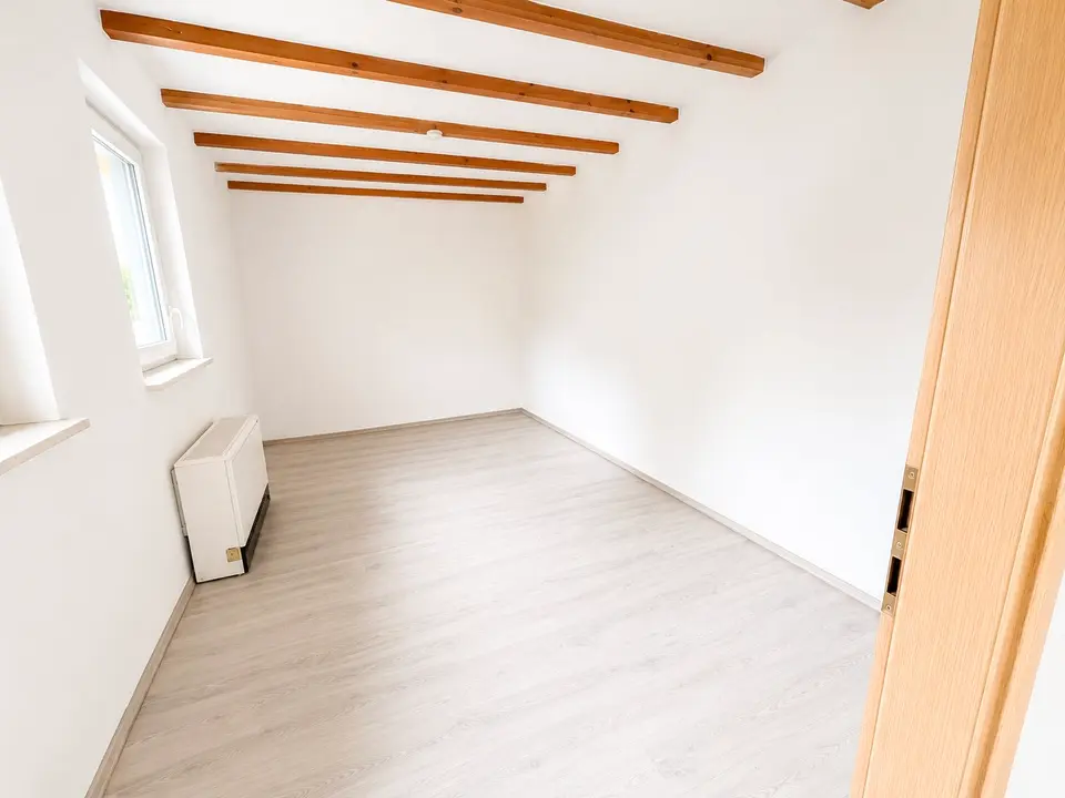 3 Zimmer Wohnung mit 92 m² in Halle (Saale) – Bild 2