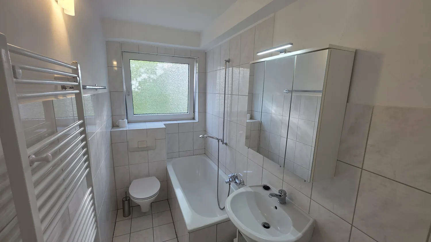 1 Zimmer Wohnung mit 32 m² in Frankfurt am Main – Bild 9