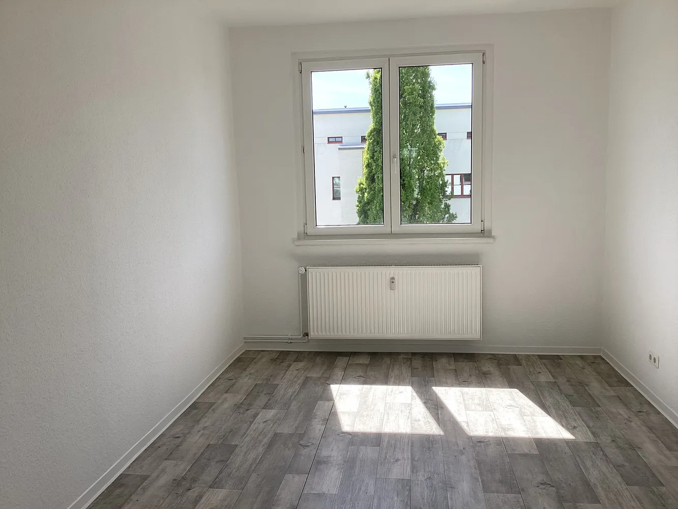 3 Zimmer Wohnung mit 60 m² in Magdeburg – Bild 2