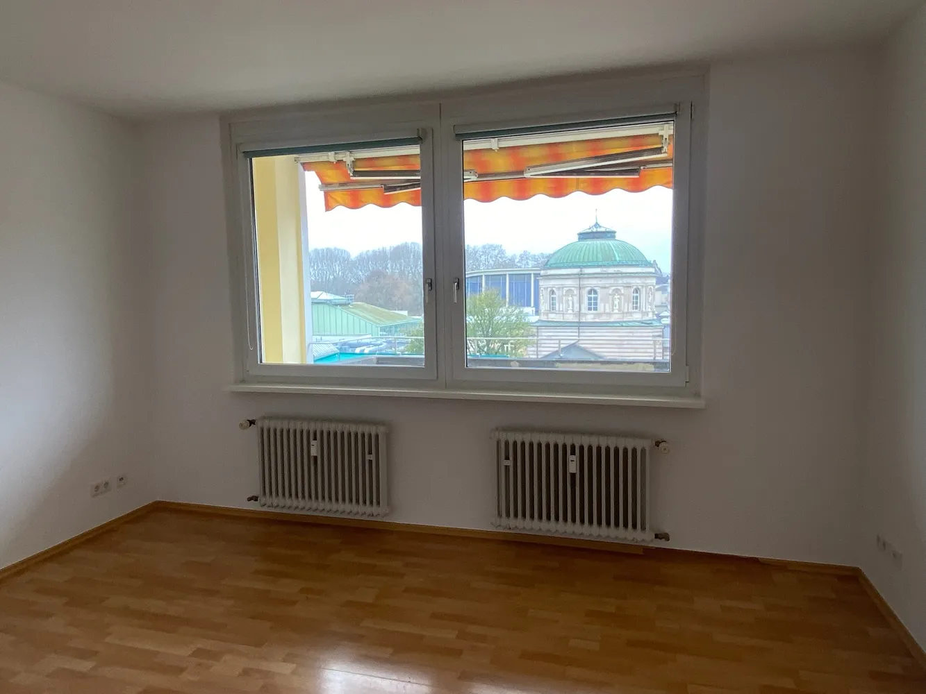 4 Zimmer Wohnung mit 103 m² in Karlsruhe – Bild 3