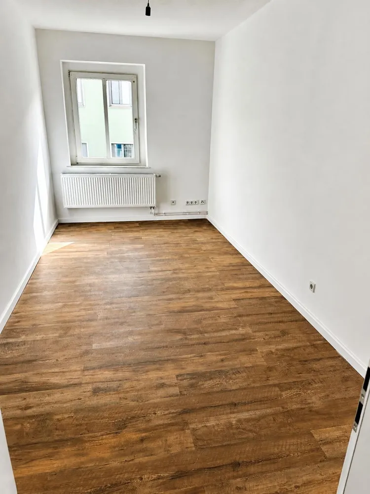 4 Zimmer Wohnung mit 122 m² in Frankfurt (Oder) – Bild 5