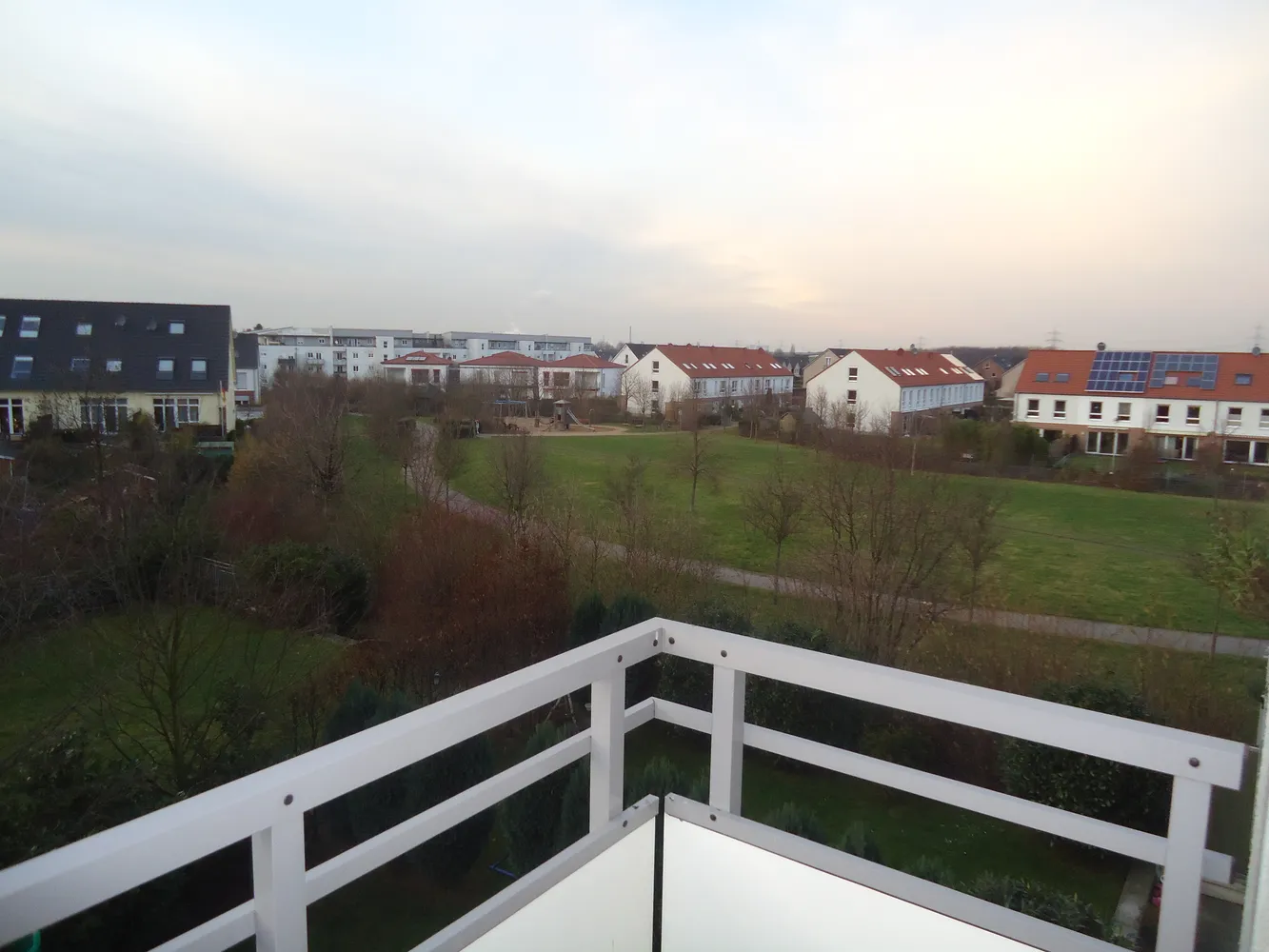3 room apartment with 76 m² in Düsseldorf – Photo 2