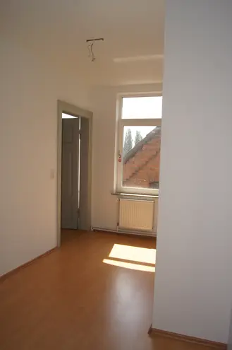 4 Zimmer Wohnung mit 92 m² in Hannover – Bild 8