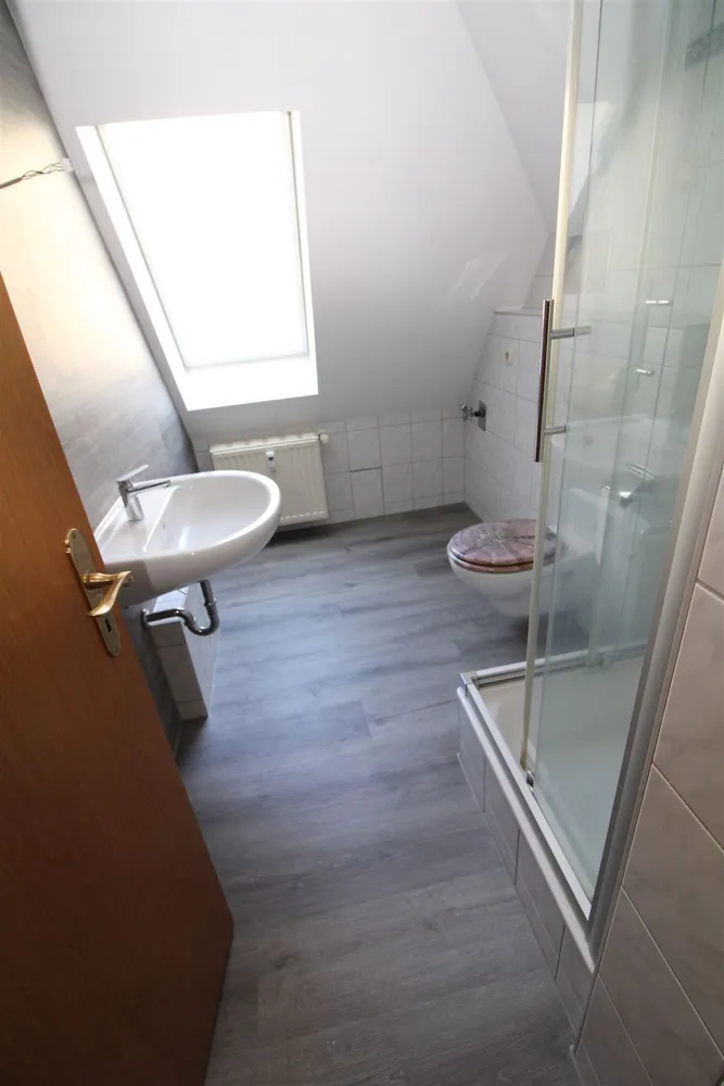 3 Zimmer Wohnung mit 76 m² in Plauen – Bild 11