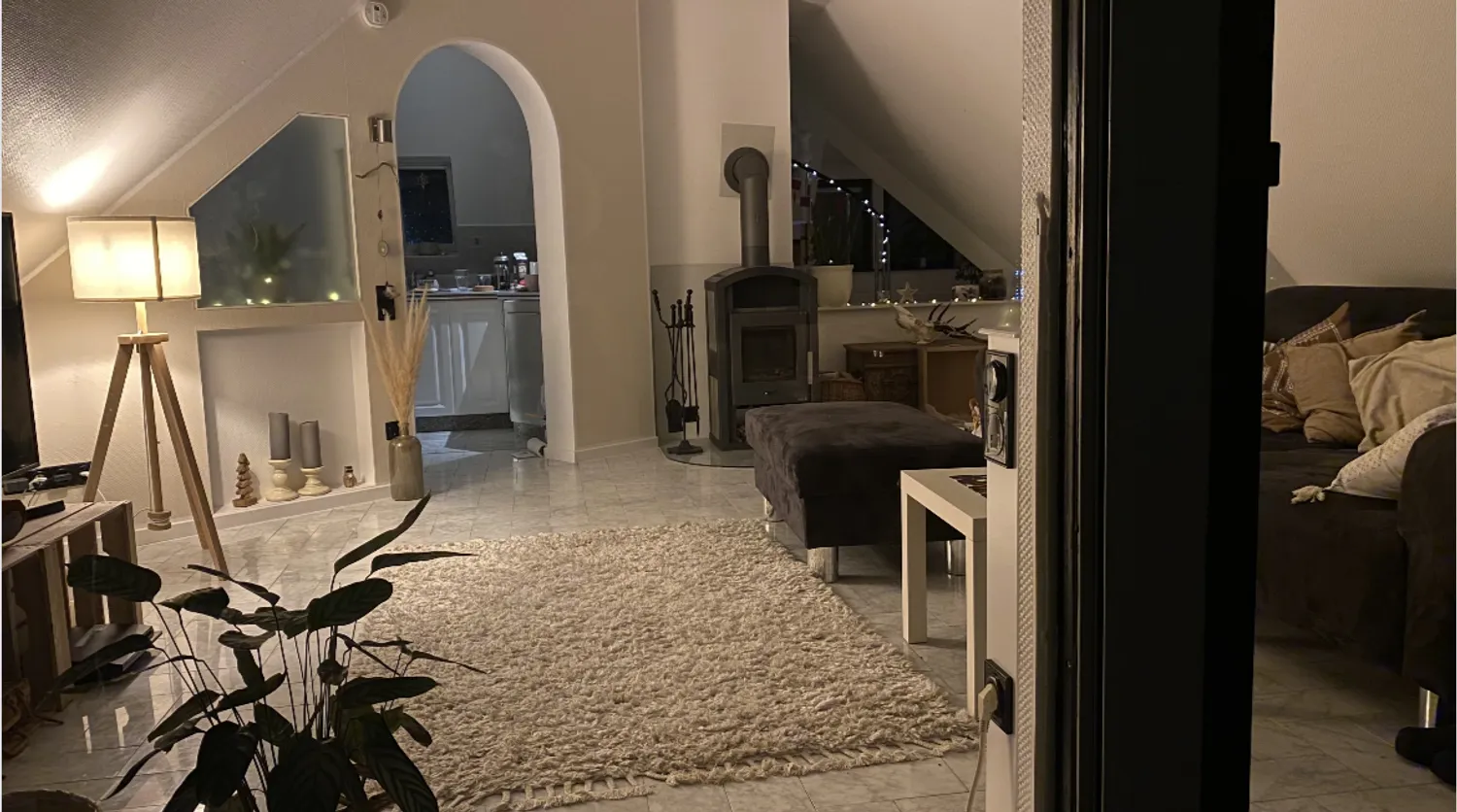 4 Zimmer Wohnung mit 100 m² in Hannover – Bild 2