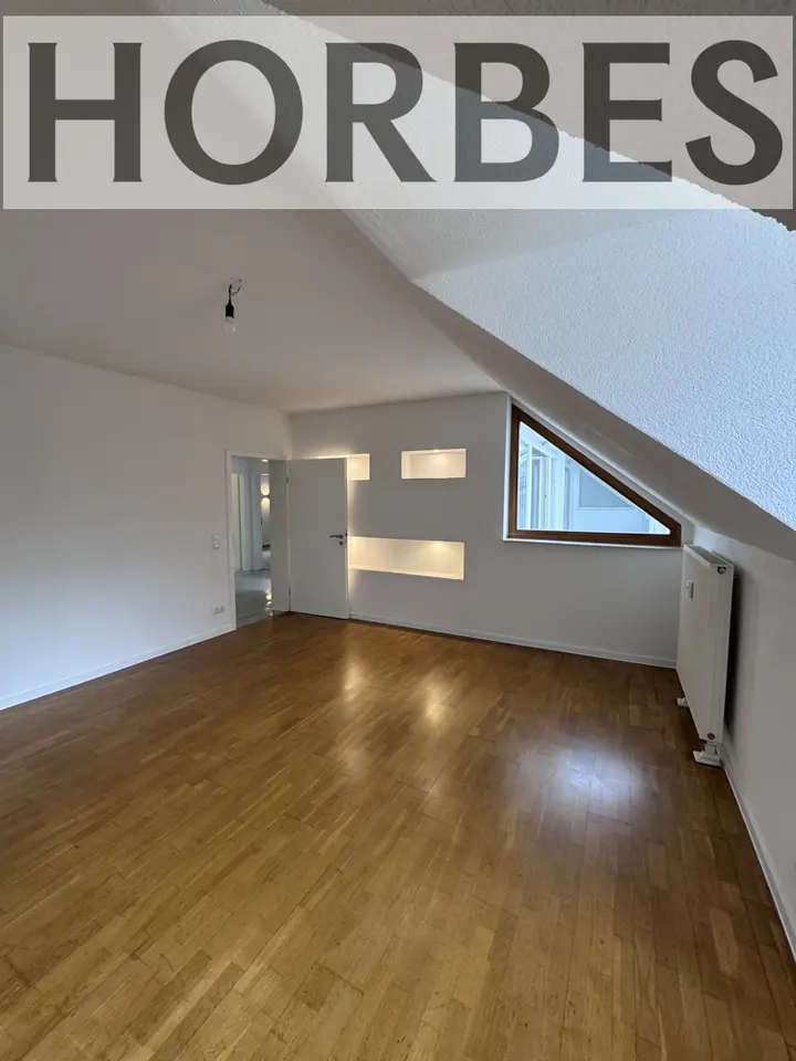 2 Zimmer Wohnung mit 106 m² in Zwickau – Bild 1