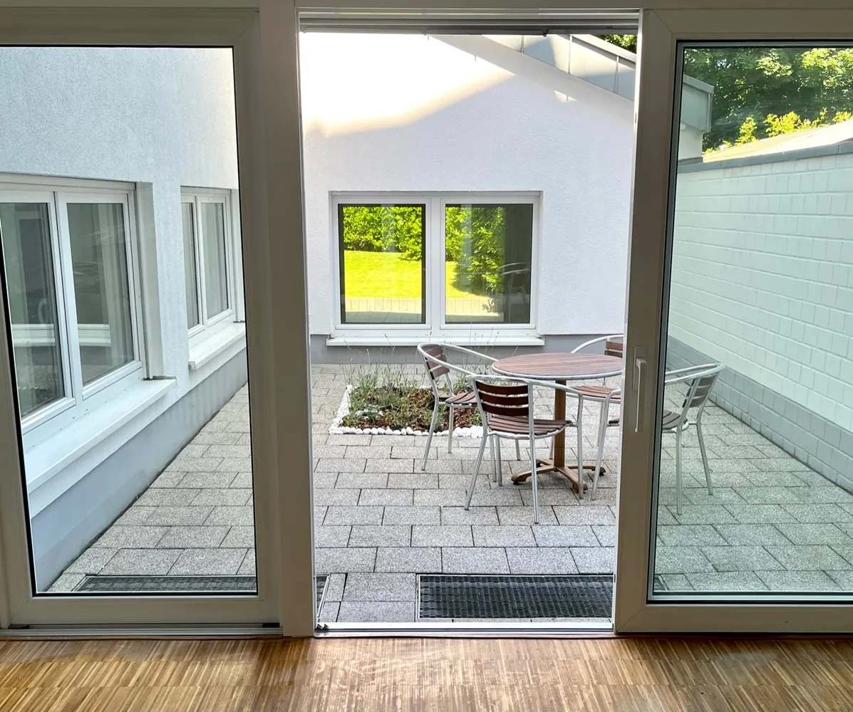 3 Zimmer Wohnung mit 132 m² in Mönchengladbach – Bild 2