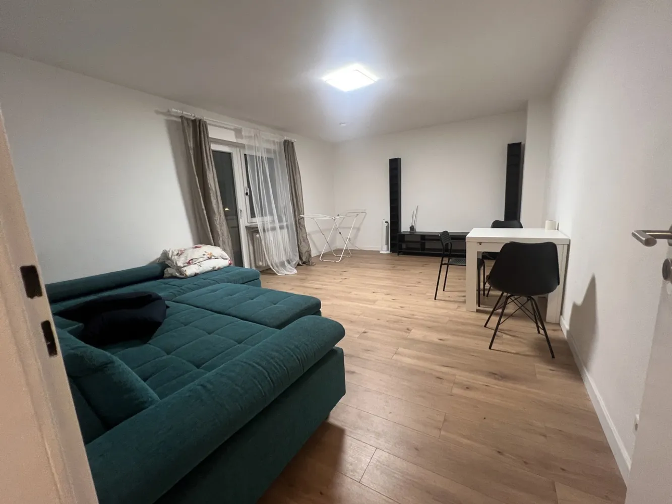 1 Zimmer Wohnung mit 40 m² in Wiesbaden – Bild 2