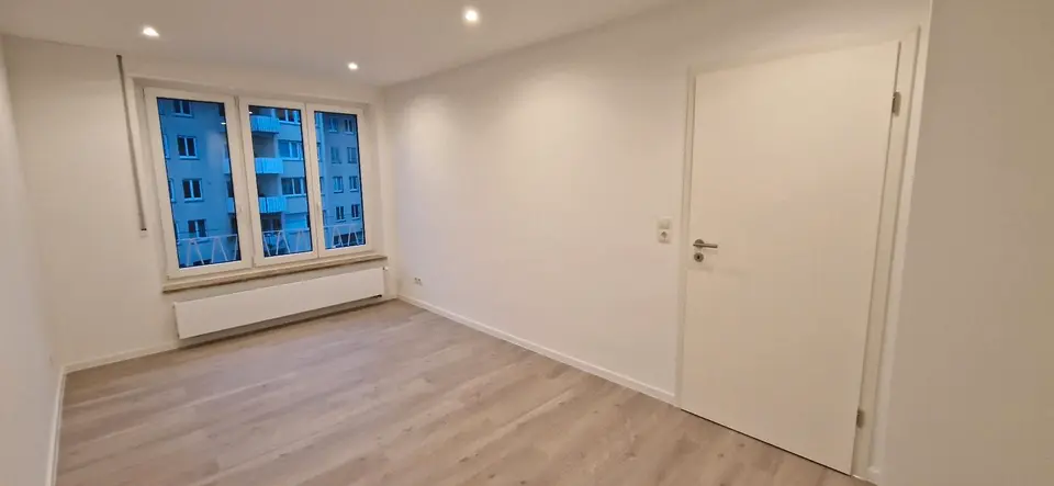Shared room with 14 m² in Stuttgart – Photo 2