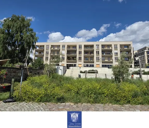 4 Zimmer Wohnung mit 107 m² in Dresden – Bild 1