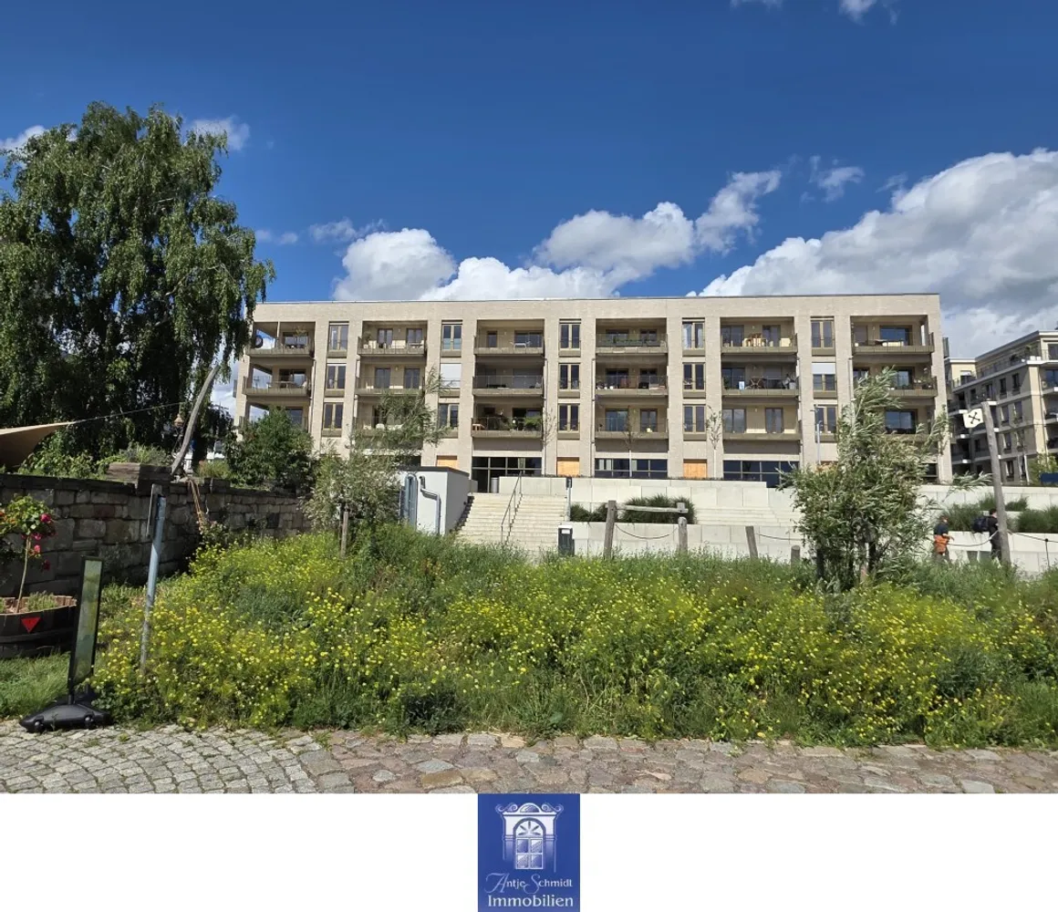 4 Zimmer Wohnung mit 107 m² in Dresden – Bild 1