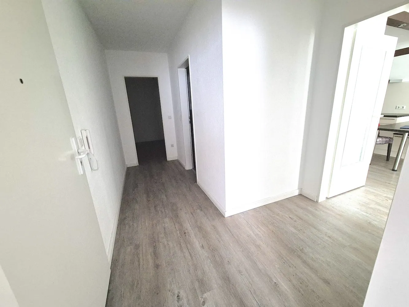 2 Zimmer Wohnung mit 57 m² in Magdeburg – Bild 3