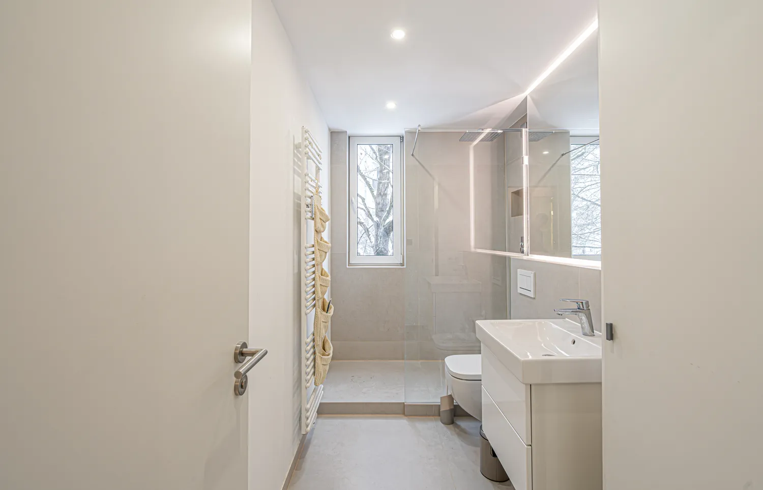 4 Zimmer Wohnung mit 108 m² in München – Bild 4
