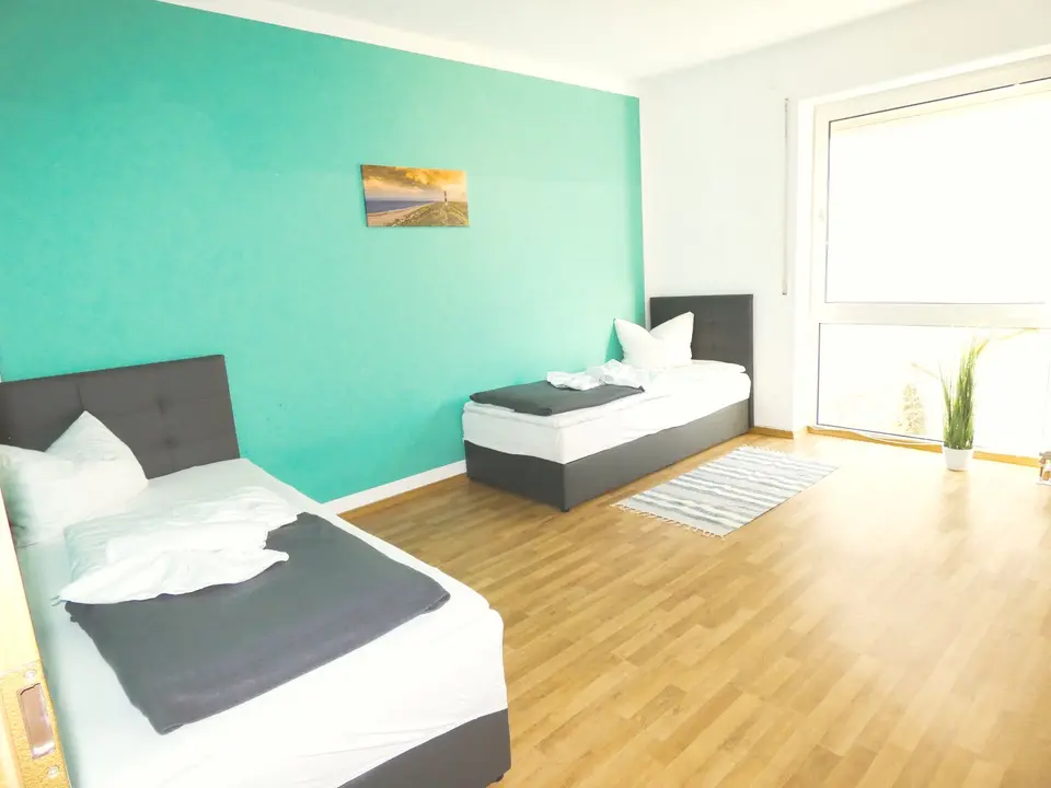 WG-Zimmer mit 90 m² in Schwabach – Bild 1