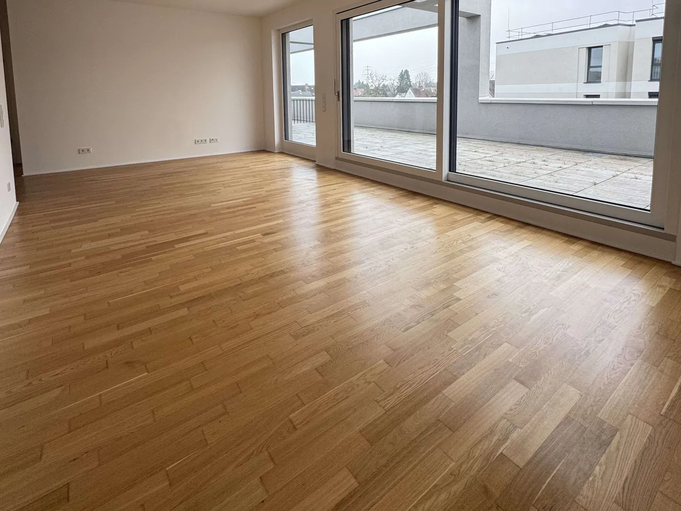 4 room apartment with 122 m² in Frankfurt am Main – Photo 1