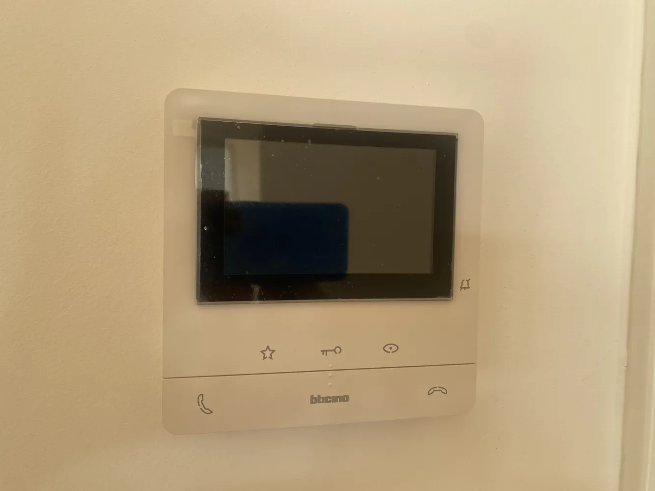 2 Zimmer Wohnung mit 77 m² in Regensburg – Bild 4