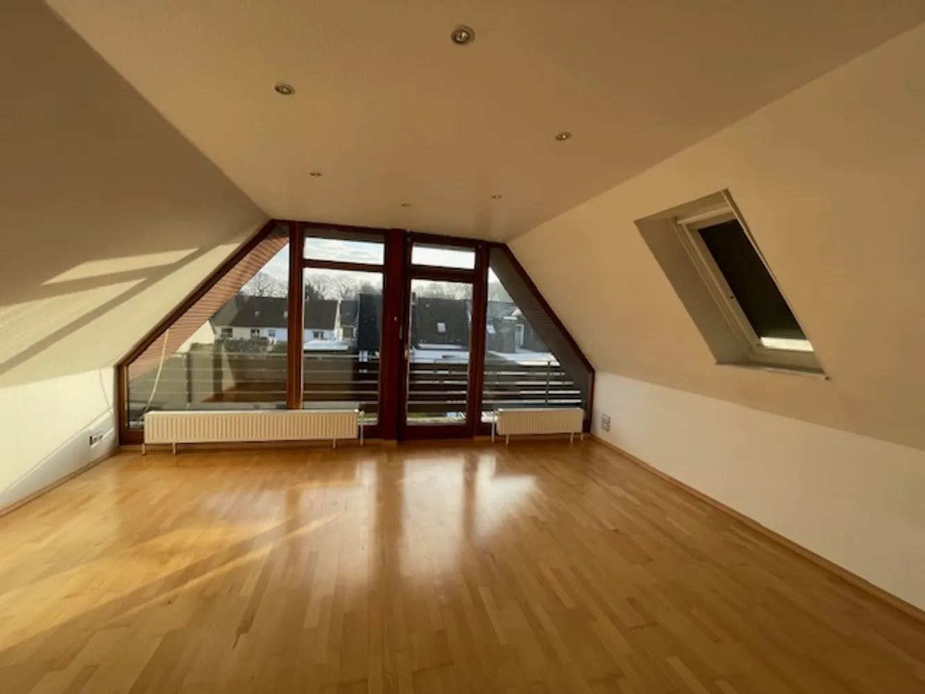 5 Zimmer Wohnung mit 105 m² in Pinneberg – Bild 10