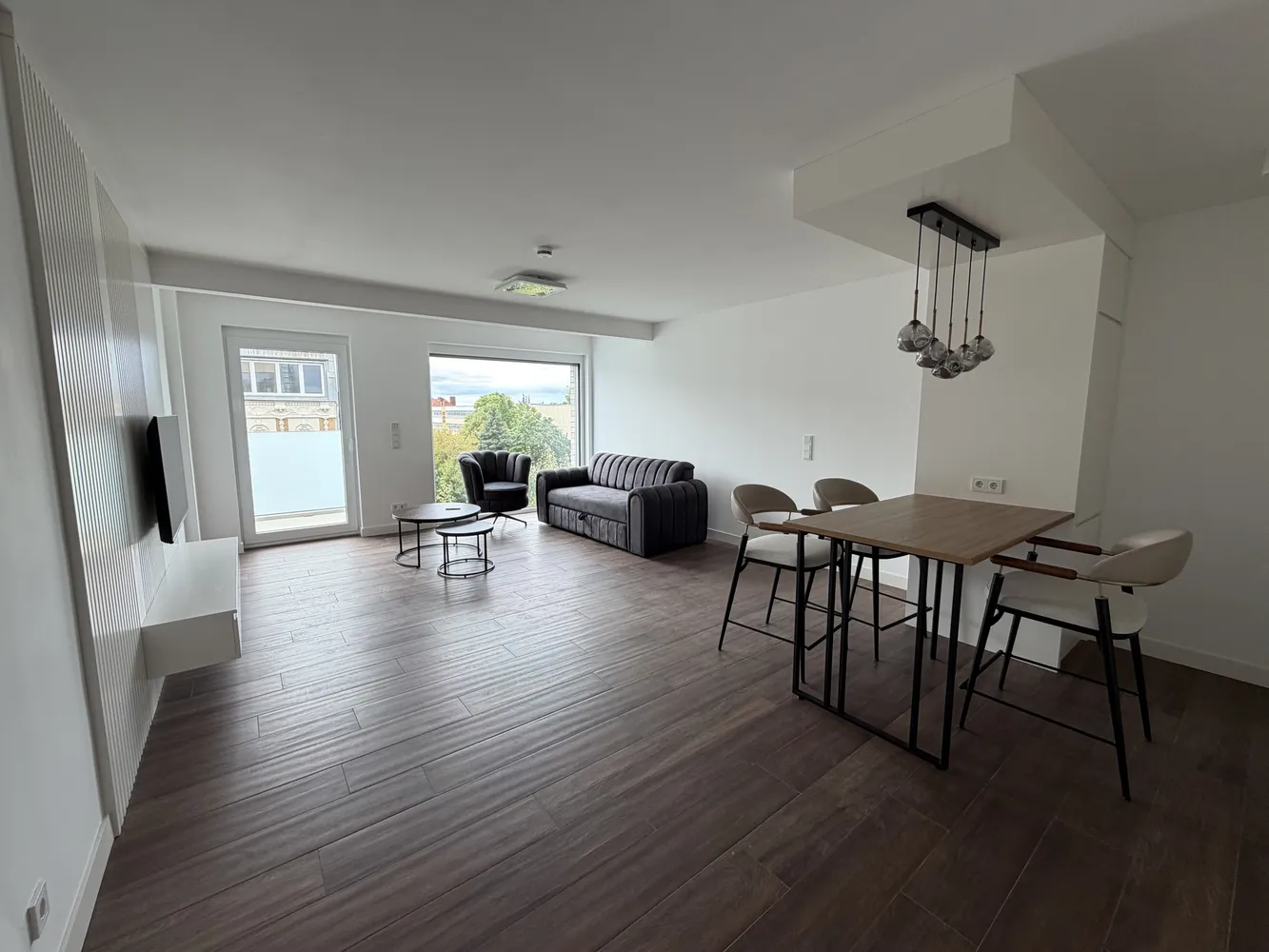 2 Zimmer Wohnung mit 66 m² in Berlin – Bild 1