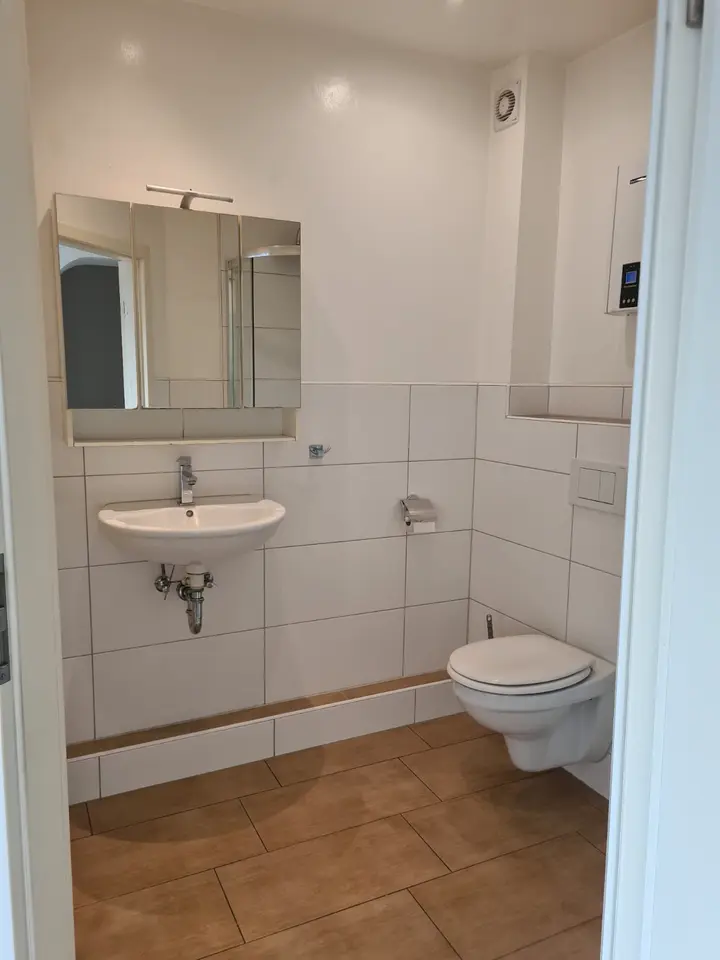 2 Zimmer Wohnung mit 60 m² in Saarbrücken – Bild 2
