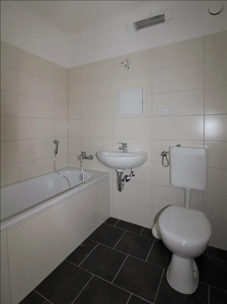 1 room apartment with 36 m² in Magdeburg – Photo 2