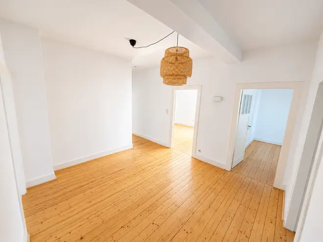 4 Zimmer Wohnung mit 110 m² in Düsseldorf – Bild 1