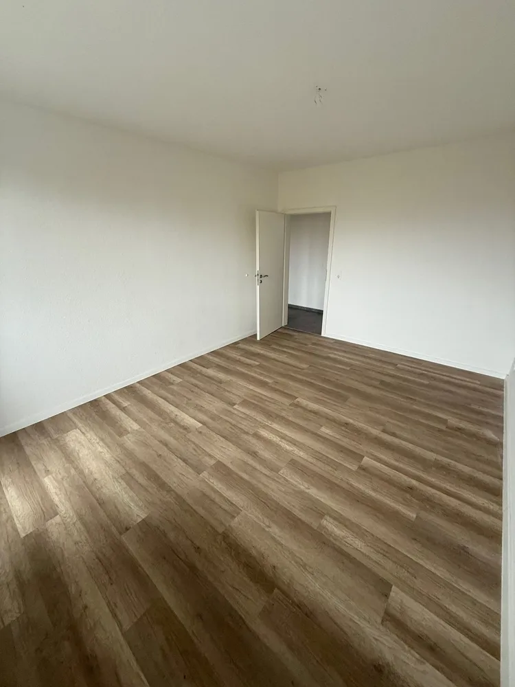3 Zimmer Wohnung mit 61 m² in Halle (Saale) – Bild 2