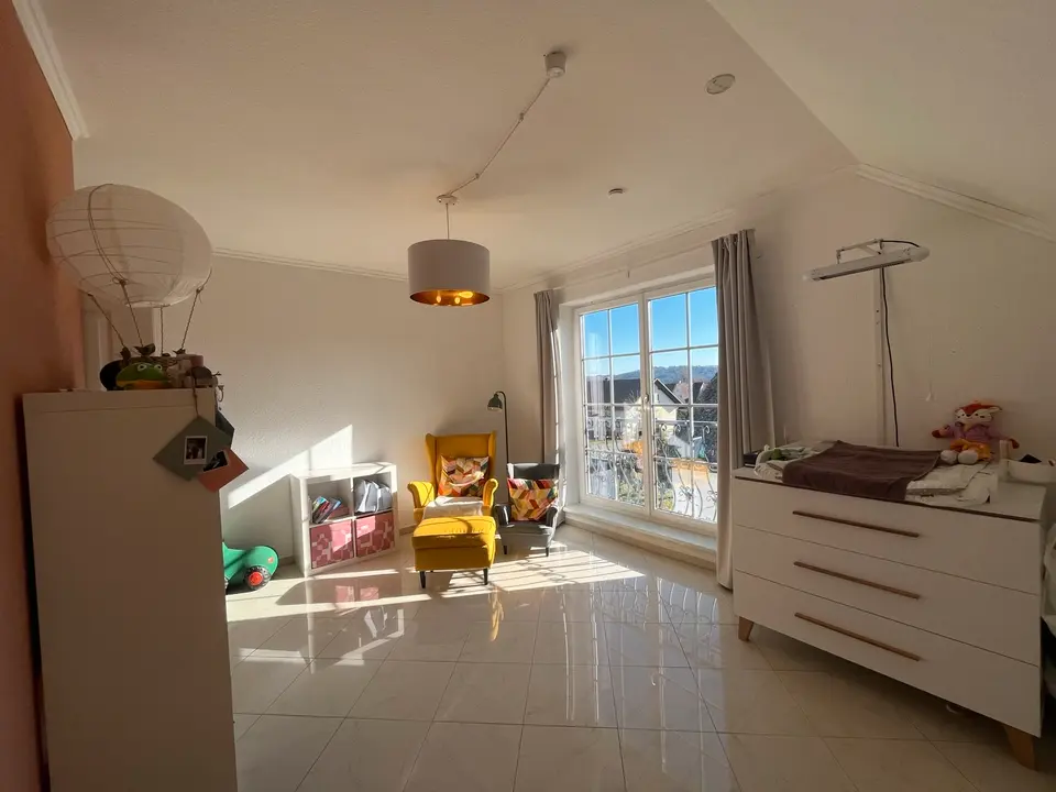 6 Zimmer Haus mit 220 m² in Rottenburg am Neckar – Bild 7